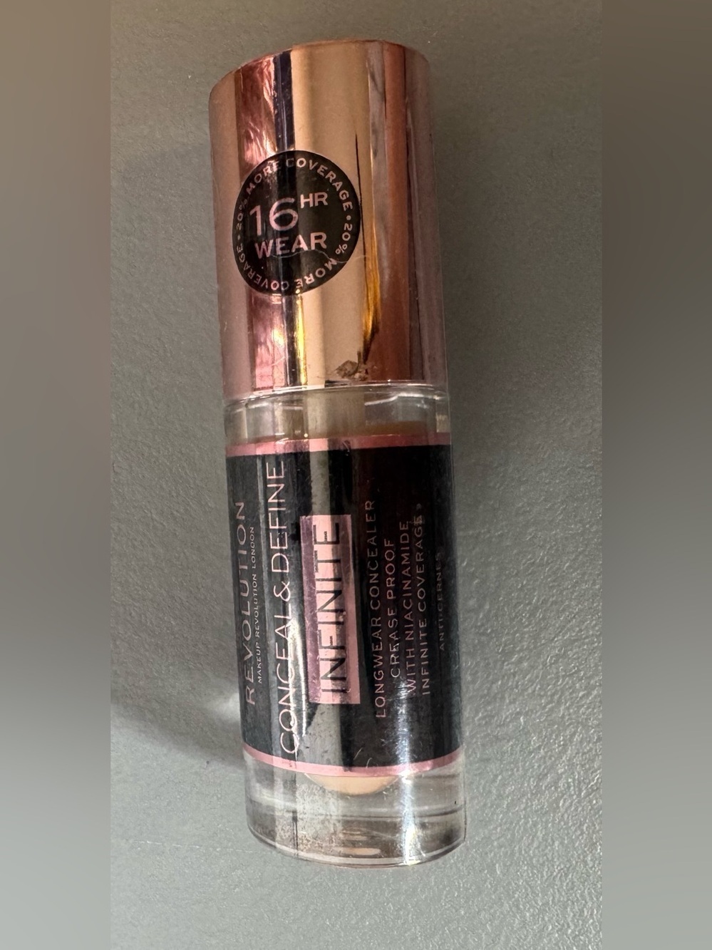 Revolution Conceal & Define Infinite Longwear Concealer crease proof C3.5